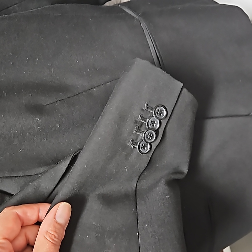 EUC Ann Taylor Two Button Blazer Lined - Picture 6 of 10